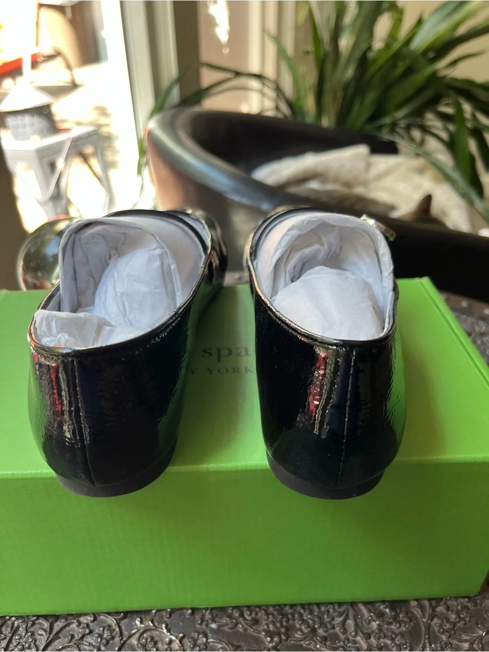 KATE SPADE HALO CRINKLE PATENT BLACK MARY JANE FLATS 5.5